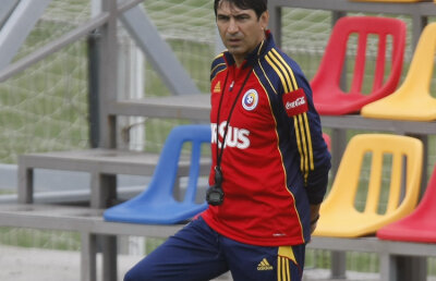 Duelul România-Olanda a blocat ţintarul » Piţurcă a explicat de ce ne decide FIFA ţintarul preliminariilor pentru CM 2014