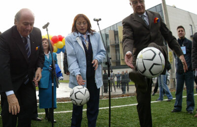 FRF contraatacă în cazul dezafilierii Craiovei » Naşu' reclamă DNA la FIFA şi la UEFA