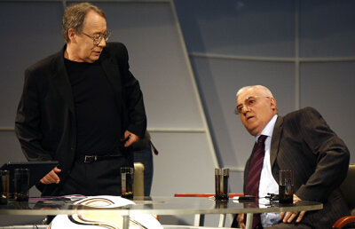 Ioaniţoaia i-a înfundat pe Dragomir şi Sandu » De ce trag clopotele, Mitică?