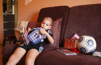 Din inimă pentru Denis » Dinamoviştii şi clujenii de la CFR şi "U" l-au ajutat pe băiatul lui Paşcovici