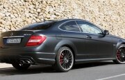 Un minut de plăcere auriculară, cu Mercedes C63 AMG Coupé