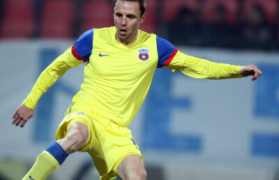 Fanii Stelei au fost la antrenament. L-au cerut pe Martinovici căpitan!