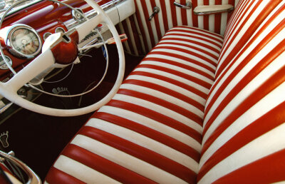 Curăţă tapiţeria maşinii cu doar 98 de lei în loc de 300 de lei!