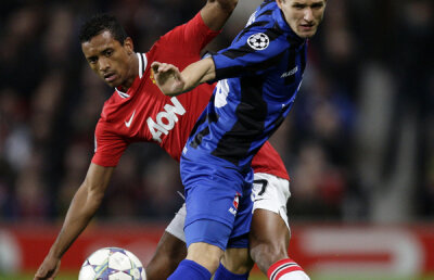 Sir Alex sărbătoreşte un sfert de veac de cînd e la conducerea lui Man United revoluţionînd fotbalul » 6 "balauri" în atac