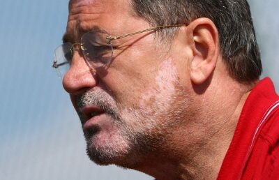 Cornel Dinu îi atacă pe CFR-işti unde îi doare mai tare: "Adevărata echipă a Clujului e «U»"