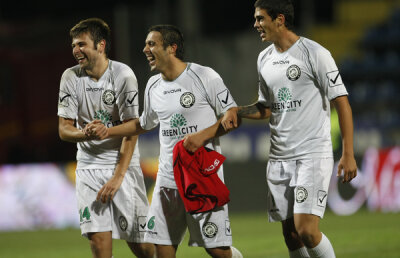 Steaua dă din nou peste Apostol Muzac » Nepotul încurcă-lume:)