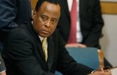 Verdict în cazul morţii lui Michael Jackson. Doctorul Conrad Murray, găsit vinovat