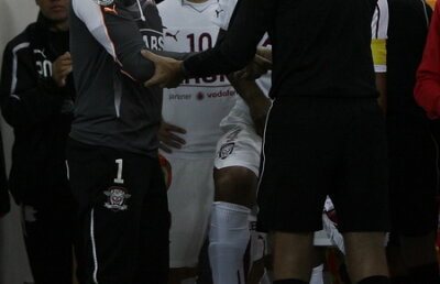 Arbitrii le dezavantajează pe Dinamo şi pe Steaua şi le ajută pe Rapid şi pe CFR!