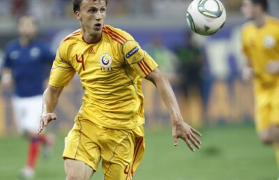 Chiricheş împlineşte azi 22 de ani şi le promite fanilor calificarea la Mondial: "Aveţi încredere în noi!"