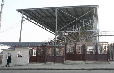 Fotbal pe credit? Citeşte un text excelent de Răzvan Prepeliţă: "Rata dobînzii"