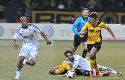 Începe scandalul! Dinamo vrea să i-l sufle Stelei pe Alexandru Chipciu în iarnă