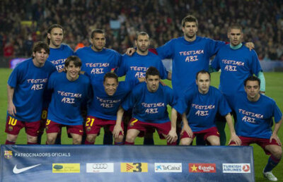 Barcelona vrea să intre pe teren cu tricouri de suţinere pentru Vilanova în meciul cu AC Milan