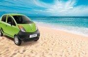 Tata Nano a fost... vitaminizat
