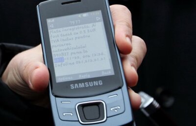 N-avem locuri, dar avem tehnologie » "Parcăm" prin SMS!