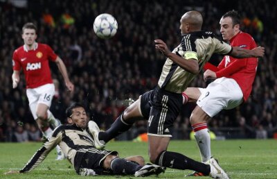 Manchester United e în pericol să rateze ”optimile” » Coşmarul ”Benfica”