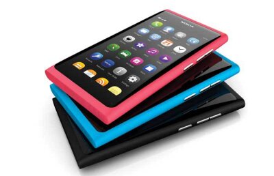 Nokia N9 - smartphone-ul  care putea fi