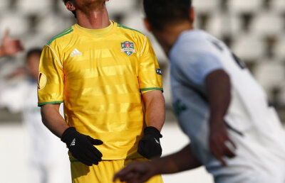 Porumboiu îşi desfiinţează jucătorii: "Au fost penibili" :X