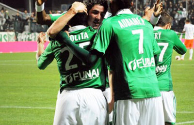 VIDEO Spectacol EUROPEAN. » Nicoliţă şi Mutu cîştigă meciurile de unii singuri, Real s-a dus la 6 puncte de Barca ;)