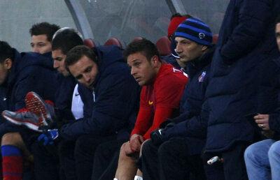 Becali a aflat cauza accidentărilor dese ale steliştilor: "Refuză să-şi ia pastilele!"