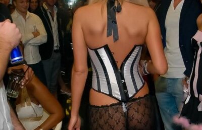 FOTO! Simona Sensual, are sau nu chiloti?