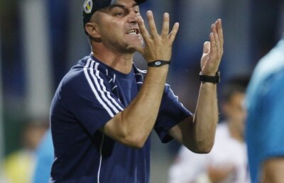 Răchită speră să profite de rana deschisă de Steaua: "Dinamo are moralul scăzut, e şansa noastră"