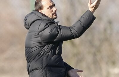 Ionuţ Badea a fost demis » Claudiu Niculescu e antrenor interimar