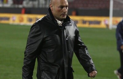 Paszkany: "Balaj putea să elimine 3 în prima repriză, dar un derby nu se strică aşa, cu domnişorisme"