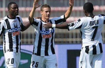 Echipa lui Gabi Torje e prima în Serie A după egalul dintre Roma şi Juventus