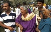 Alcoolul face măcel în India! Peste 80 de oameni au murit, după ce au consumat băuturi contrafăcute