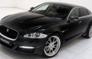 Startech l-a îmbunătăţit estetic pe Jaguar XJ