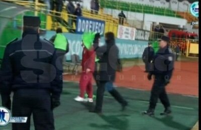 Răzvan Lucescu despre gesturile obscene de la Vaslui: "Dacă le-am făcut, sînt un tîmpit"