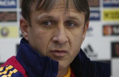 Săndoi: "Îmi asum riscul să cresc juniori pentru campionatul intern"