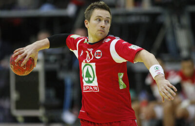 VIDEO Lovitură-surpriză: l-a executat pe portarul advers pe la spate