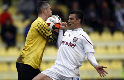 Zotta aplanează scandalul: "Pancu nu pleacă decît dacă aşa vrea el"