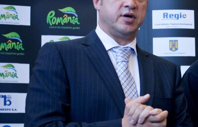 Obreja le-a mai dat o dată peste nas celor de la AIBA. Şeful boxului românesc are 2-0