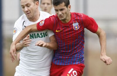 Fără fundaşi de bandă în Europa! Gigi îi vrea pe lista UEFA pe Chiricheş, Chipciu şi Tibi Bălan