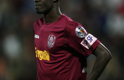 Intangibil » Contractul lui Sougou are o clauză de reziliere de 11 milioane de euro