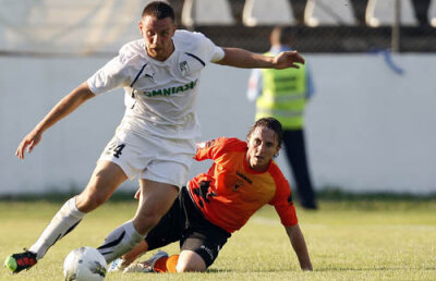 Noul "Messi" a devenit noul "Emeghara"! » Lucas Garcia s-a rupt iar