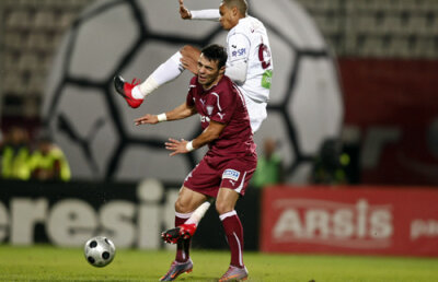 Rui nu e grevist! S-a întors la timp, dar şi-a pus iar vestiarul în cap