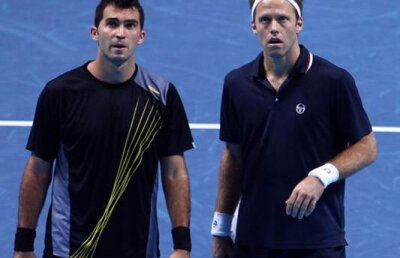 Horia Tecău şi Robert Lindstedt au ajuns în optimile de la Australian Open