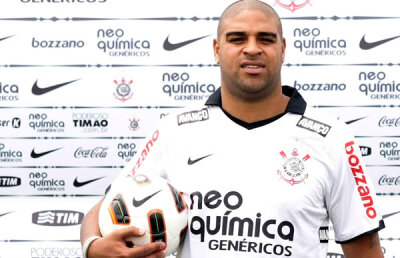 Adriano şi meciul pe care îl pierde în mod constant :)