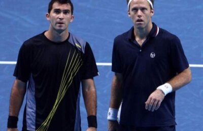 Horia Tecău şi Robert Lindstedt sînt în semifinale la Australian Open!