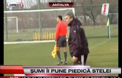 Şumudică a făcut crize de nervi la primul amical: "Unde sîntem, în Champions League?!"