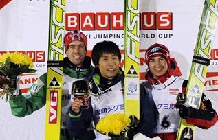 Sărituri cu schiurile » Ito s-a simţit excelent acasă, Bardal a urcat pe doi