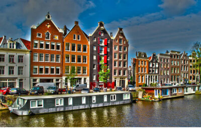 Amsterdam! Superb, cosmopolit şi plin de surprize!