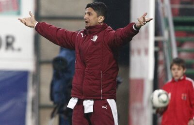 Răzvan Lucescu: "Sînt dezamăgit că nu am avut tot lotul la dispoziţie cu Metalist"