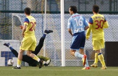 Dumitriu şterge pe jos cu jucătorii Stelei: "Sînt practicanţi de fotbal, nu-şi merită salariile"
