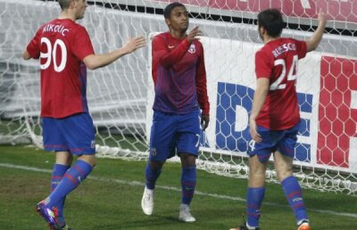 Dan Petrescu: "N-am fost blat cu Steaua, dar nici nu sîntem Twente"