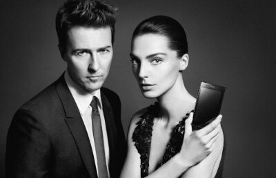 LG Prada 3, pe „podium” cu Daria Werbowy şi Edward Norton