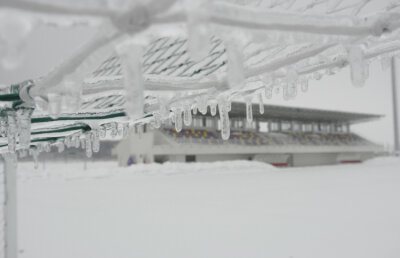 Stan crede că lipsa unui teren de antrenament poate s-o dea pe Steaua peste cap: ”Şi acum ce facem?”